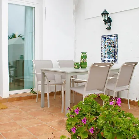 Alhambra 9 Дом отдыха