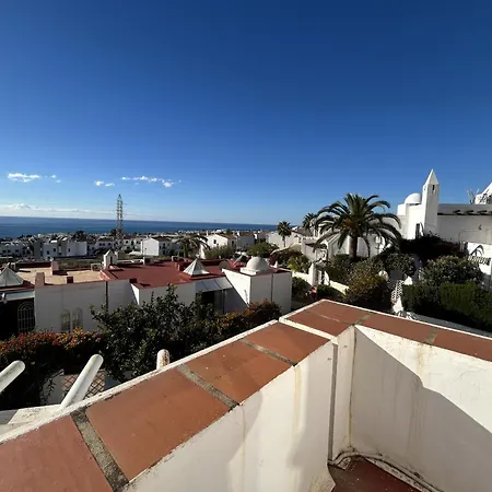 Alhambra 9 Дом отдыха *